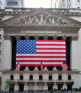 Photograph of the outside of the New York Stock Exchange, taken in 2009.